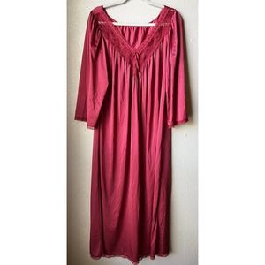 Vintage Miss Elaine Red Nightgown W/ Lace Long Sleeves Long Length Women’s Small